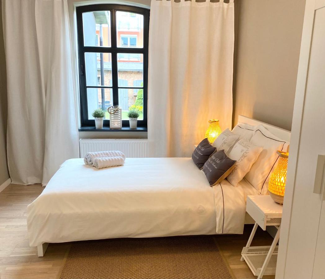 Lounge Club Apartment Гданьск Экстерьер фото